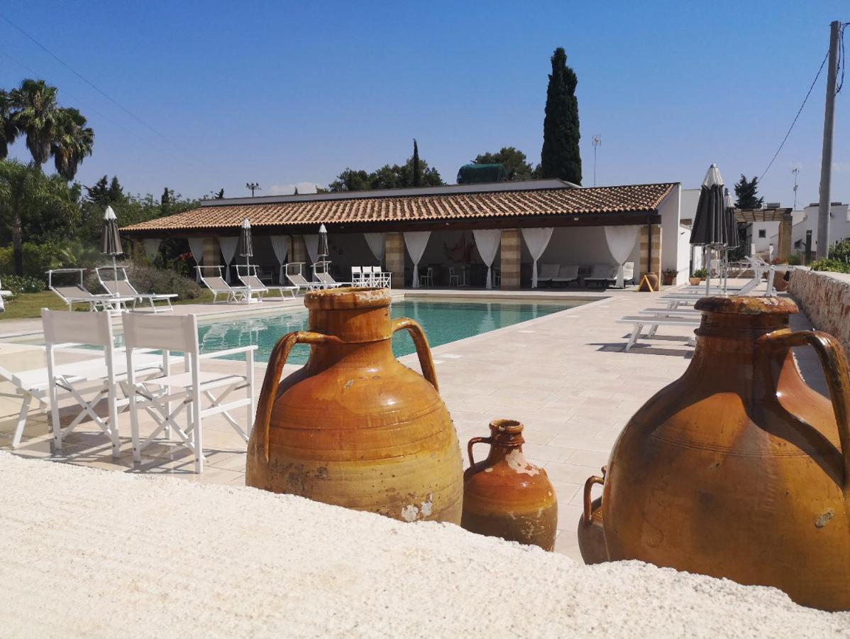Masseria Tenuta Flora Maria Leverano Bagian luar foto