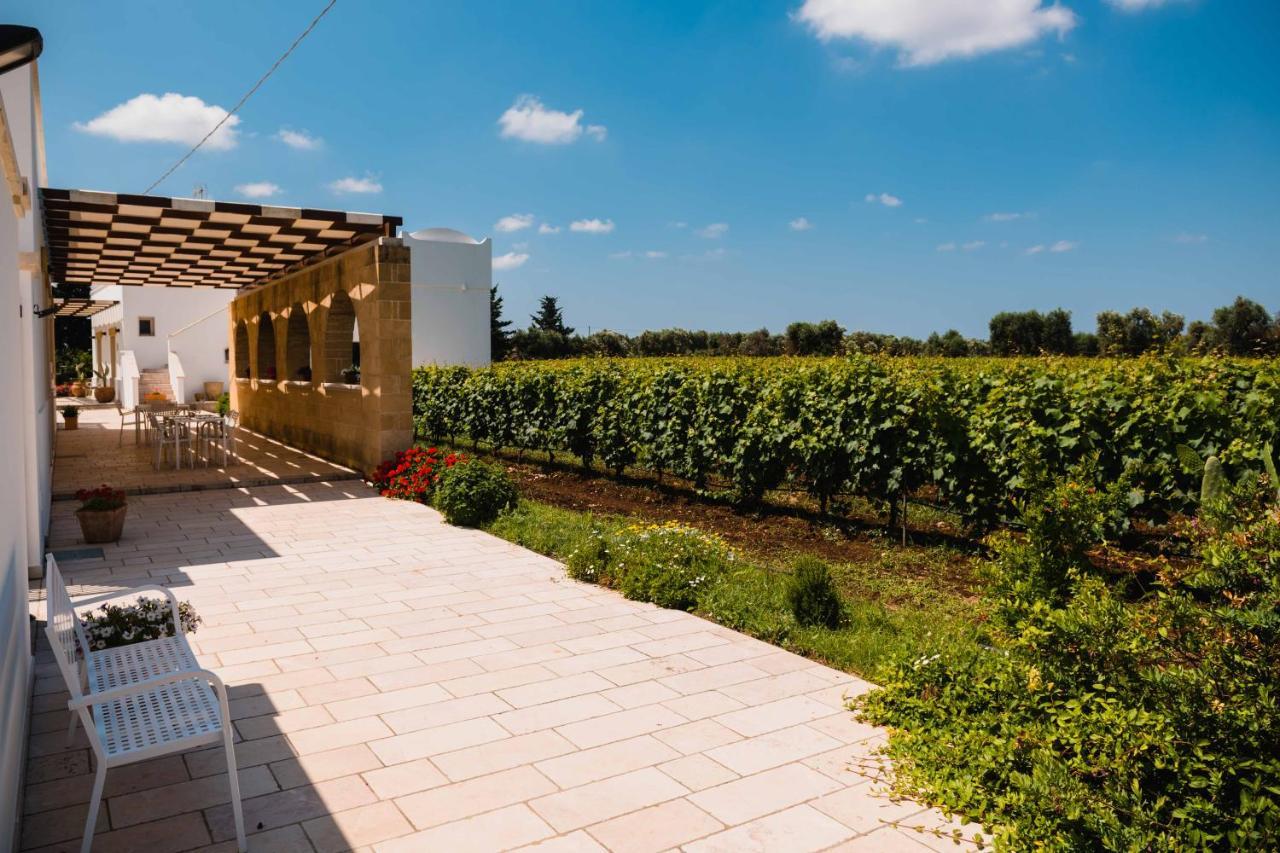 Masseria Tenuta Flora Maria Leverano Bagian luar foto