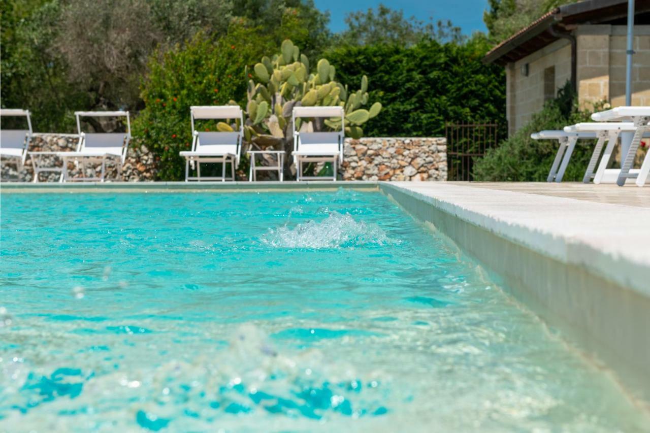 Masseria Tenuta Flora Maria Leverano Bagian luar foto