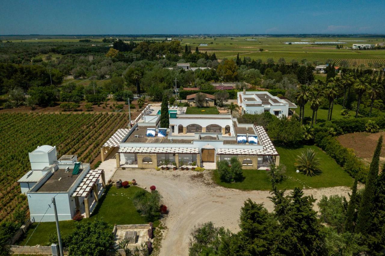 Masseria Tenuta Flora Maria Leverano Bagian luar foto