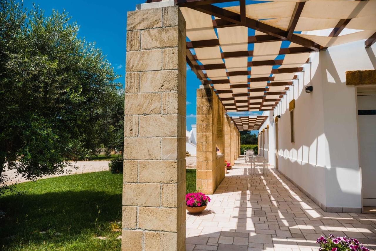 Masseria Tenuta Flora Maria Leverano Bagian luar foto
